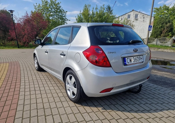 Kia Ceed cena 16900 przebieg: 189000, rok produkcji 2009 z Woźniki małe 137